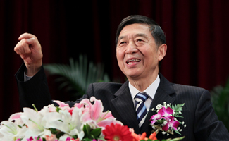 揭开外交神秘的面纱——吴建民的魅力外交